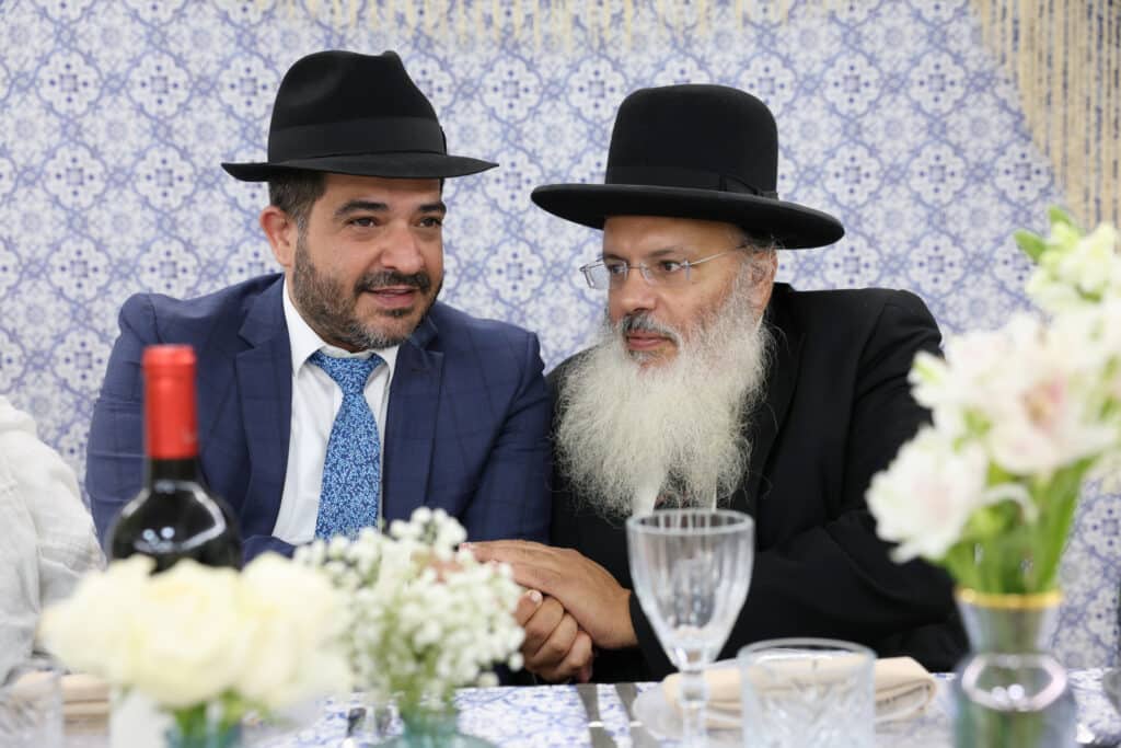 הגבאים של יהוד מונוסון התכנסו למעמד הוקרה והצדעה הגבאים של יהוד מונוסון התכנסו למעמד הוקרה והצדעה