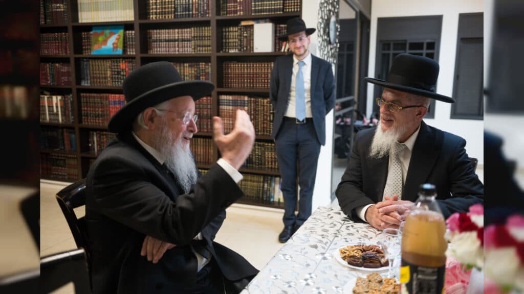 איצקוביץ': ההכנות להילולא ותעלומת הנגיד המסתורי איצקוביץ': ההכנות להילולא ותעלומת הנגיד המסתורי