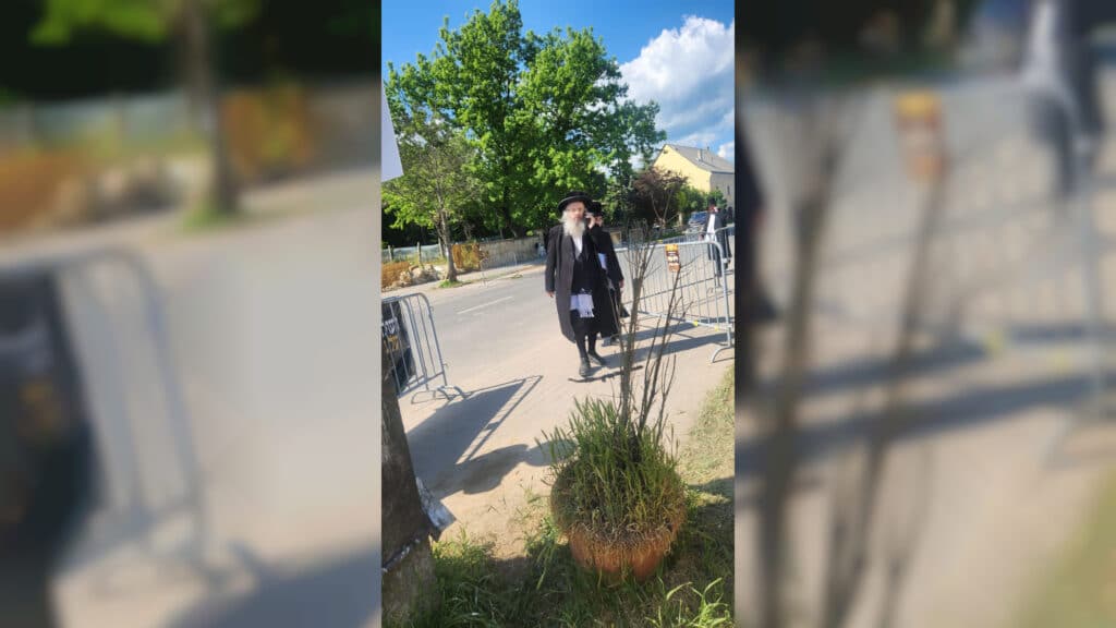 איצקוביץ': ההכנות להילולא ותעלומת הנגיד המסתורי איצקוביץ': ההכנות להילולא ותעלומת הנגיד המסתורי