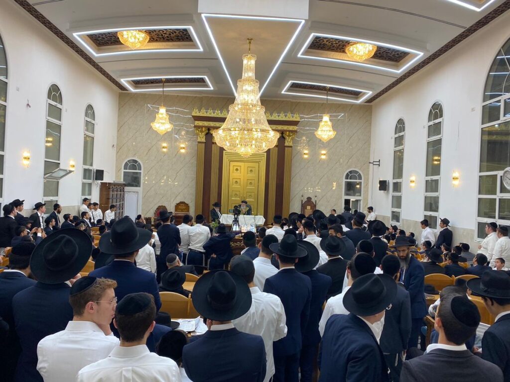 איצקוביץ': רכב היוקרה ופתרון תעלומת הנגיד המסתורי איצקוביץ': רכב היוקרה ופתרון תעלומת הנגיד המסתורי