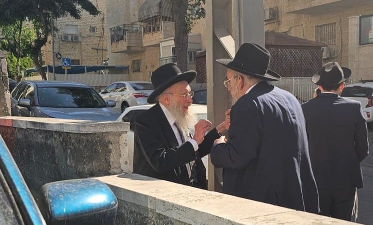 איצקוביץ': רכב היוקרה ופתרון תעלומת הנגיד המסתורי איצקוביץ': רכב היוקרה ופתרון תעלומת הנגיד המסתורי