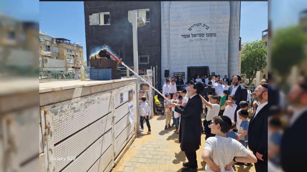 איצקוביץ': החתונה הסודית והמיליארדר שכובד סנדק איצקוביץ': החתונה הסודית והמיליארדר שכובד סנדק