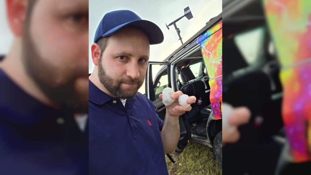 איצקוביץ': החתונה הסודית והמיליארדר שכובד סנדק איצקוביץ': החתונה הסודית והמיליארדר שכובד סנדק