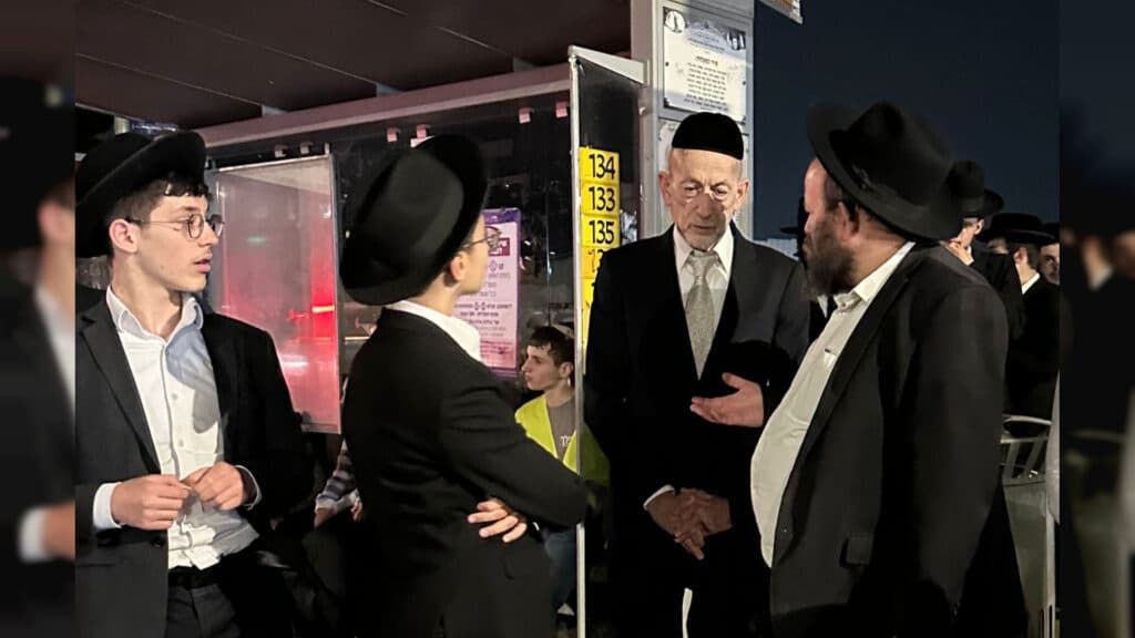 איצקוביץ': המודעה שבוטלה ומאחורי הקלעים של הטרמפ איצקוביץ': המודעה שבוטלה ומאחורי הקלעים של הטרמפ