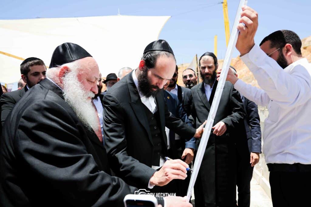 איצקוביץ': המודעה שבוטלה ומאחורי הקלעים של הטרמפ