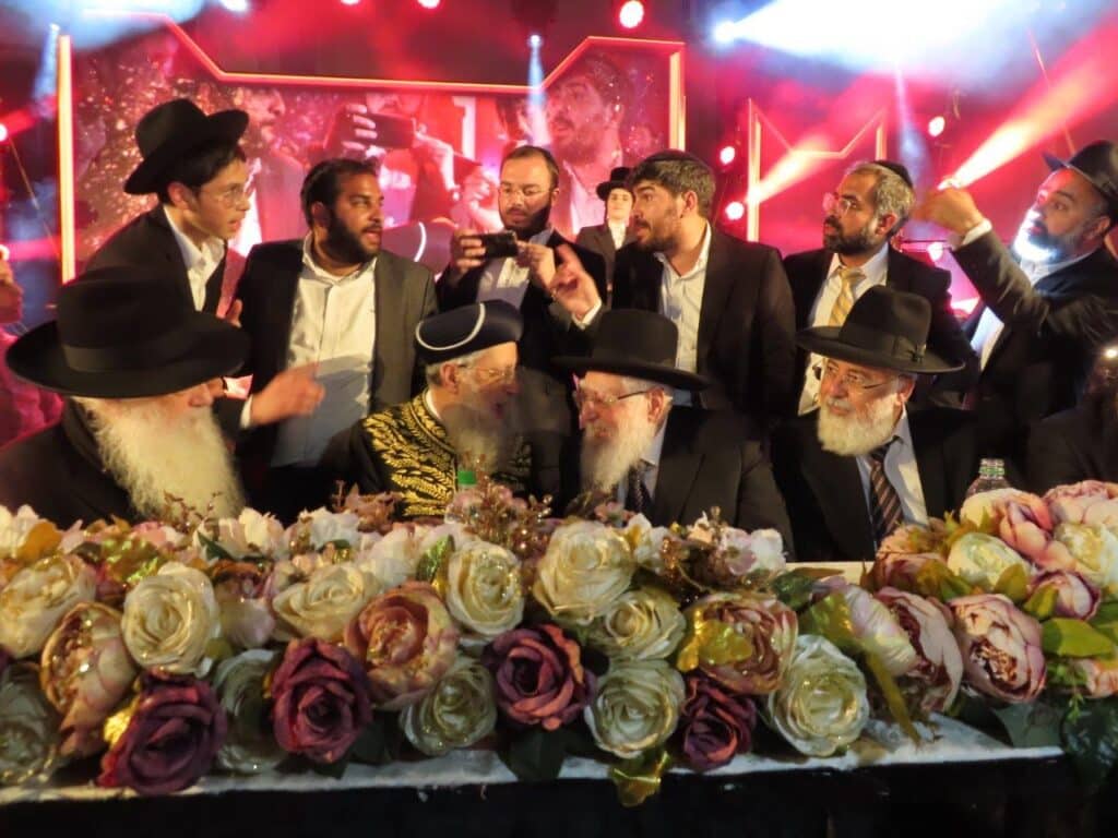 אשדוד: אלפים השתתפו בהדלקה המרכזית במעמד הראש"ל