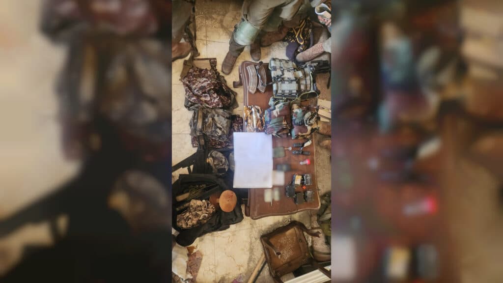 צפו: צה"ל מחסל מחבלים עם מטענים ומשמיד מבנים ממולכדים