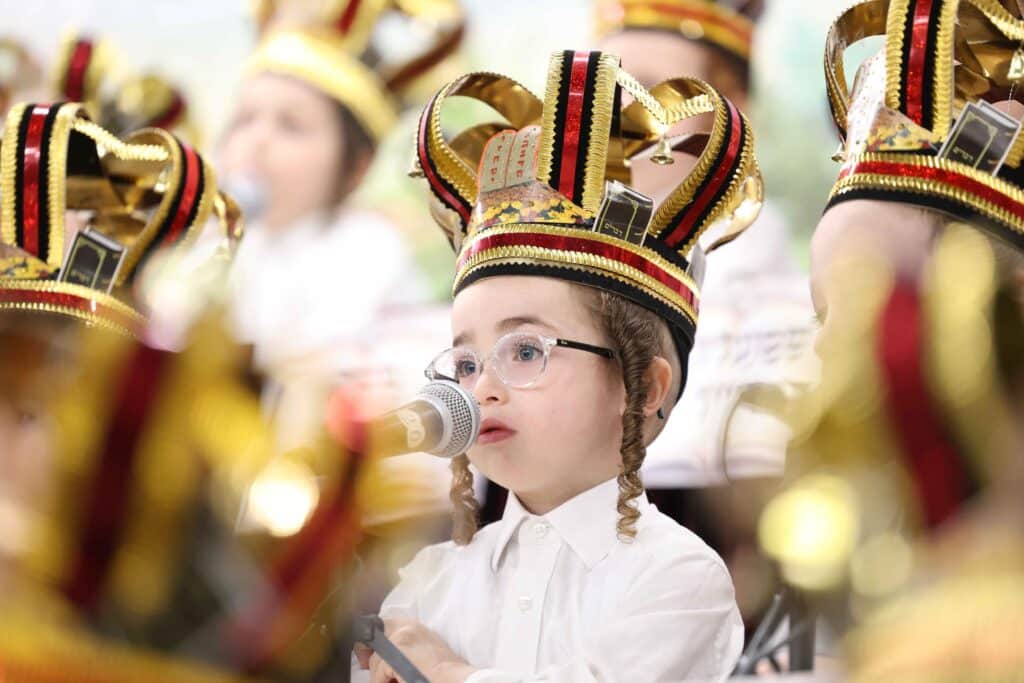 גלריה: מעמד חומש סעודה לתלמידי כתה א' בת"ת יטב לב