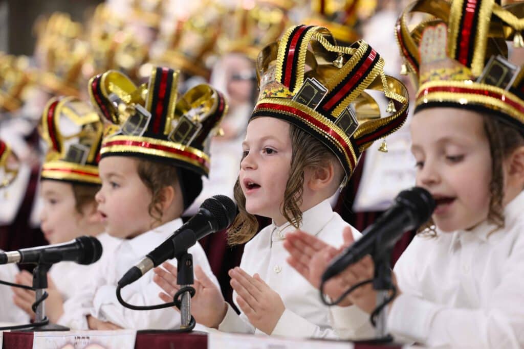 גלריה: מעמד חומש סעודה לתלמידי כתה א' בת"ת יטב לב
