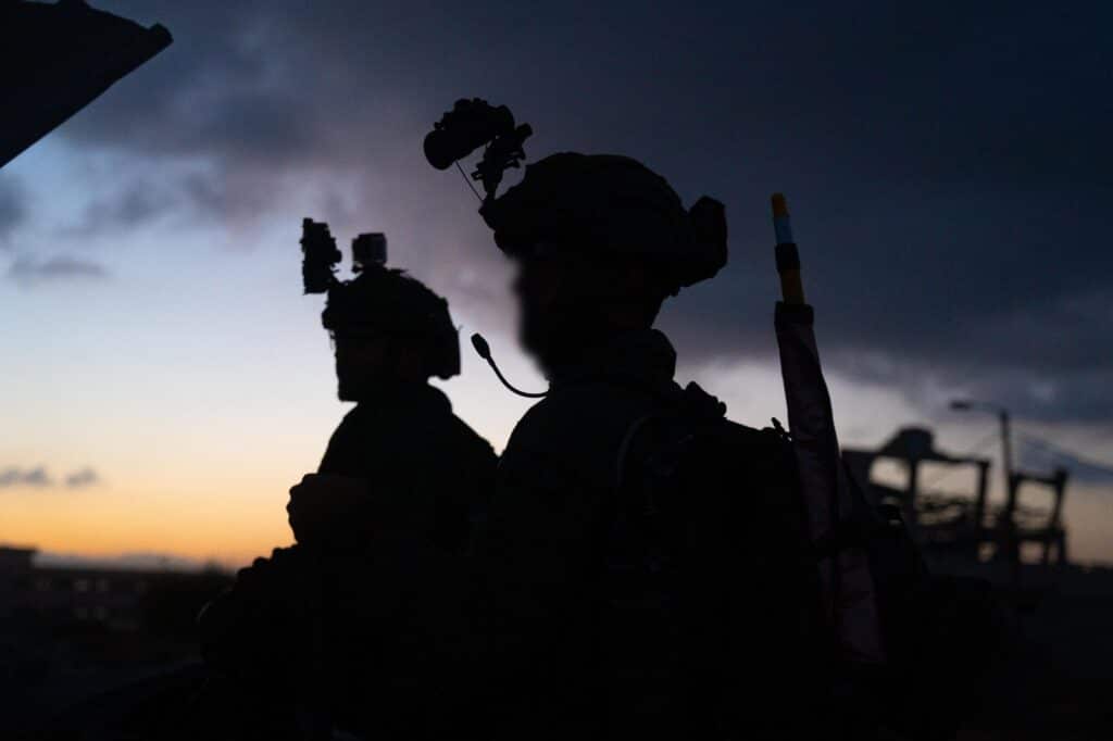 עשרות מחבלים חוסלו שבעה פירי מנהרה הושמדו