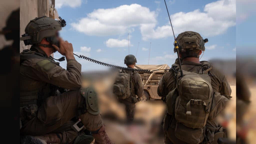 צפו: צה"ל מחסל מחבלים עם מטענים ומשמיד מבנים ממולכדים