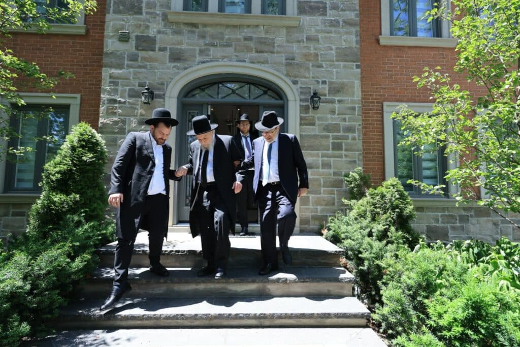 טורונטו: עצרת אלפים ומפגשי נדיבים למען קרן עולם התורה טורונטו: עצרת אלפים ומפגשי נדיבים למען קרן עולם התורה