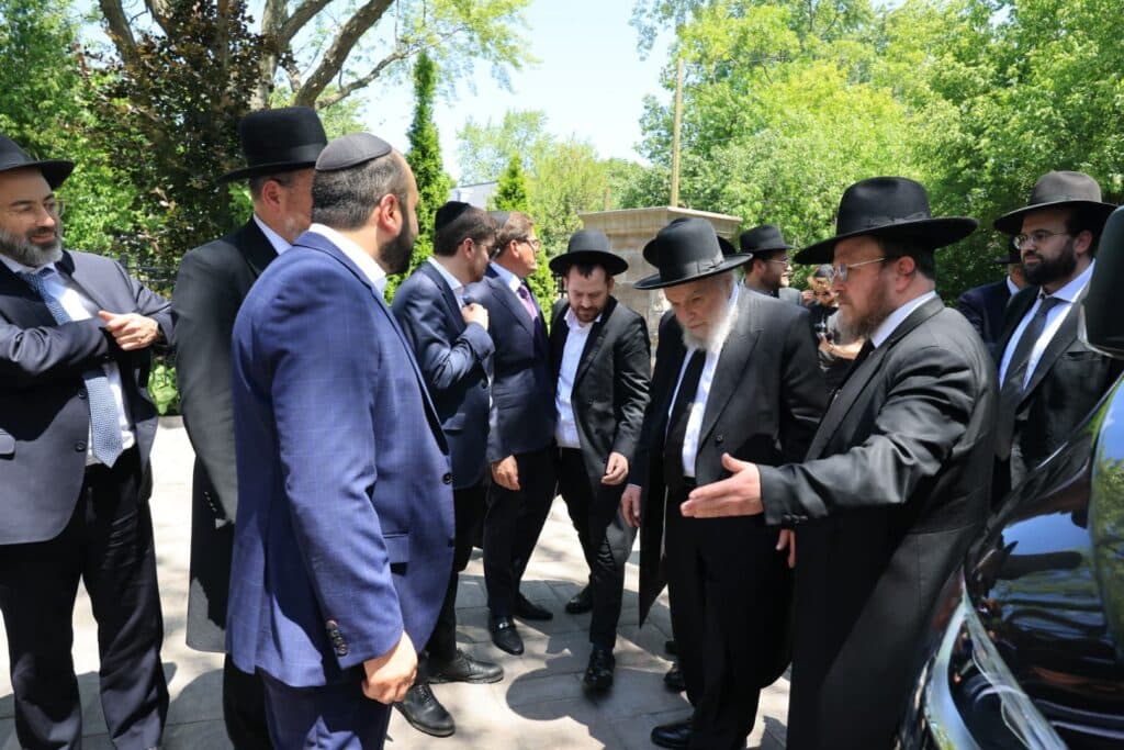 טורונטו: עצרת אלפים ומפגשי נדיבים למען קרן עולם התורה טורונטו: עצרת אלפים ומפגשי נדיבים למען קרן עולם התורה