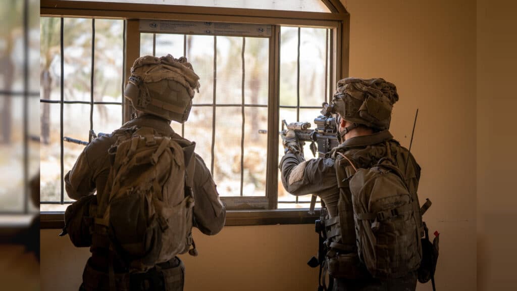 במבנה חמאס: צה"ל חיסל מחבלים שהתחזו לנשים