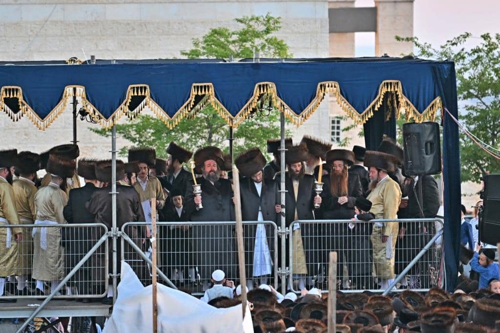 בתולדות א"י חגגו את נישואי בן הזקונים של ראש הישיבה