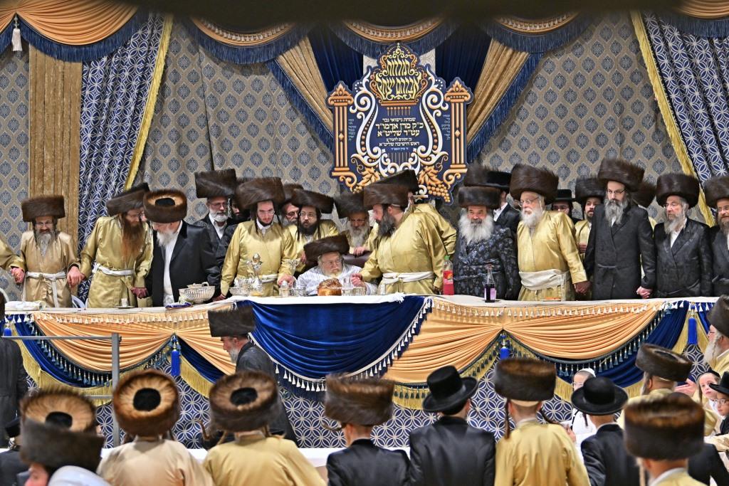 בתולדות א"י חגגו את נישואי בן הזקונים של ראש הישיבה