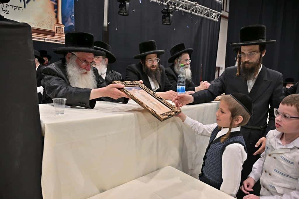 תיעוד: מעמד "יקרא דאורייתא" לתלמידי ת"ת חתם סופר ב"ב