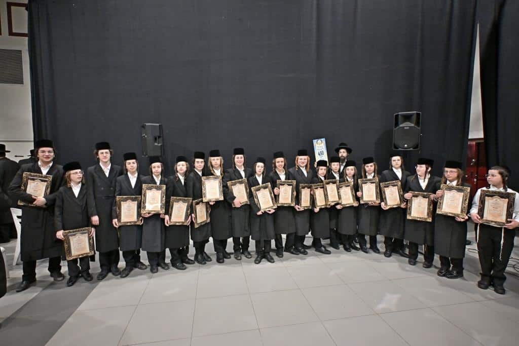 תיעוד: מעמד "יקרא דאורייתא" לתלמידי ת"ת חתם סופר ב"ב