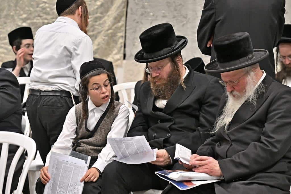 תיעוד: מעמד "יקרא דאורייתא" לתלמידי ת"ת חתם סופר ב"ב