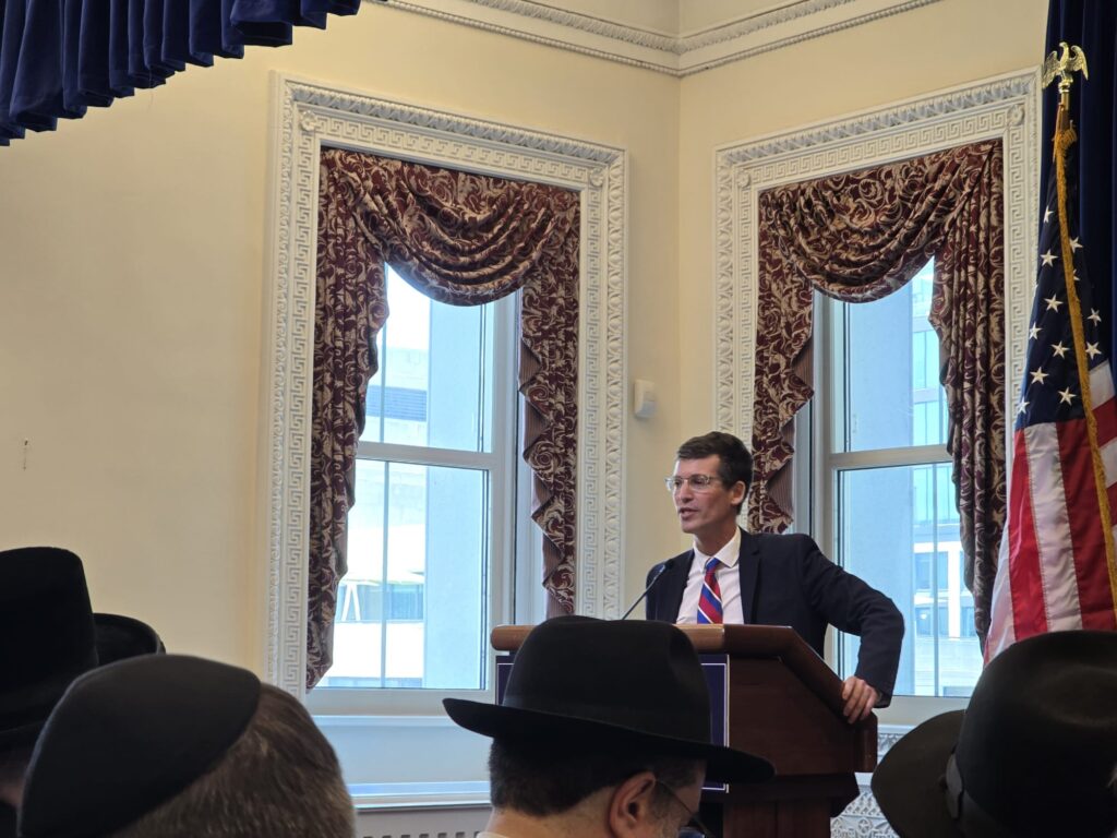 נציגים חרדים נועדו בבית הלבן עם בכירי ממשל טראמפ