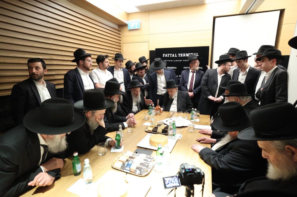 עשרות ראשי הישיבות קיבלו את פני מרן ראש הישיבה