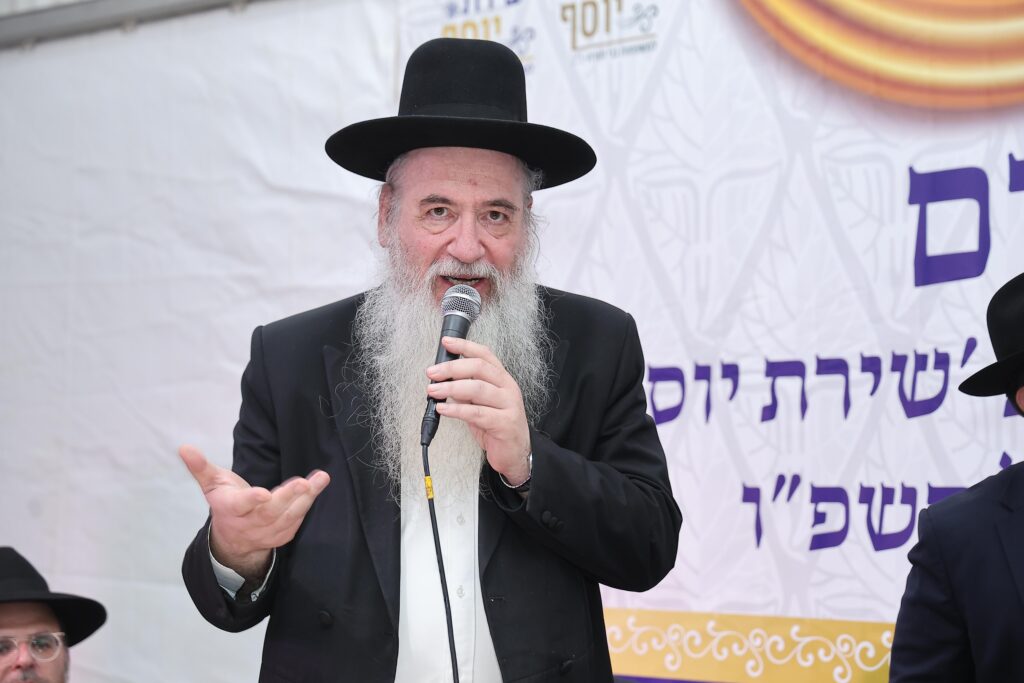 בשכונה החדשה: הראשון לציון השתתף בפתיחת הת"ת