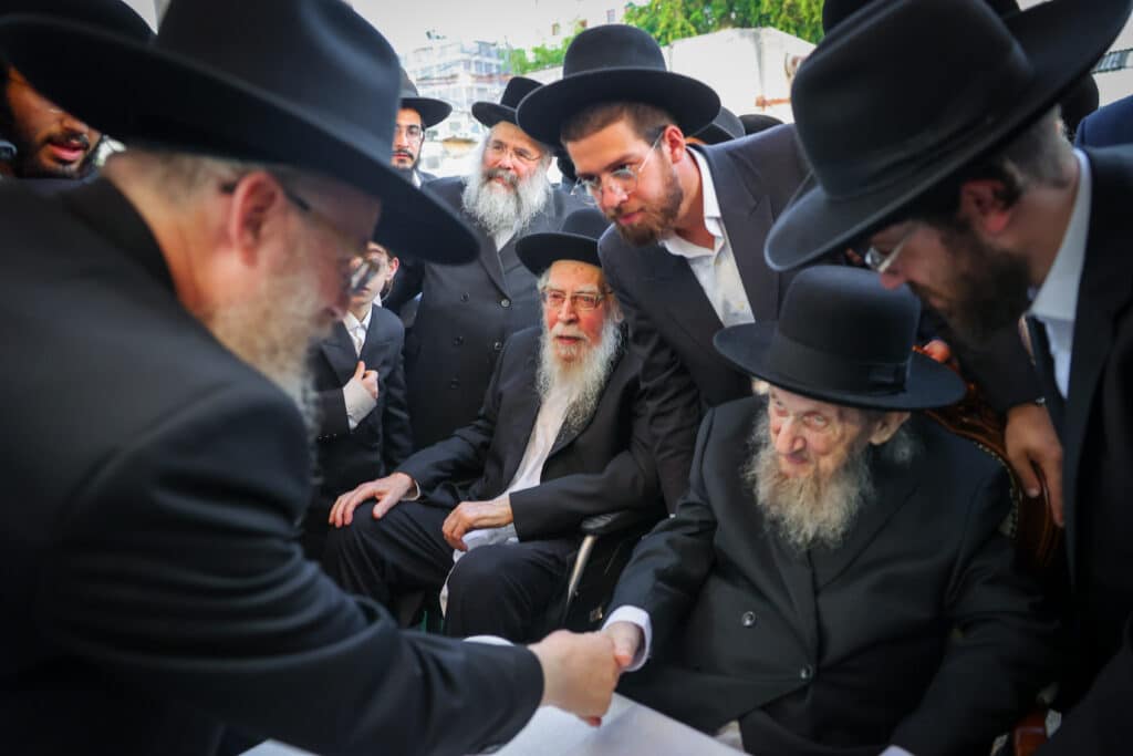 שמחת דגל התורה: נישואי נינו הראשון של מרן הגר״ד לנדו