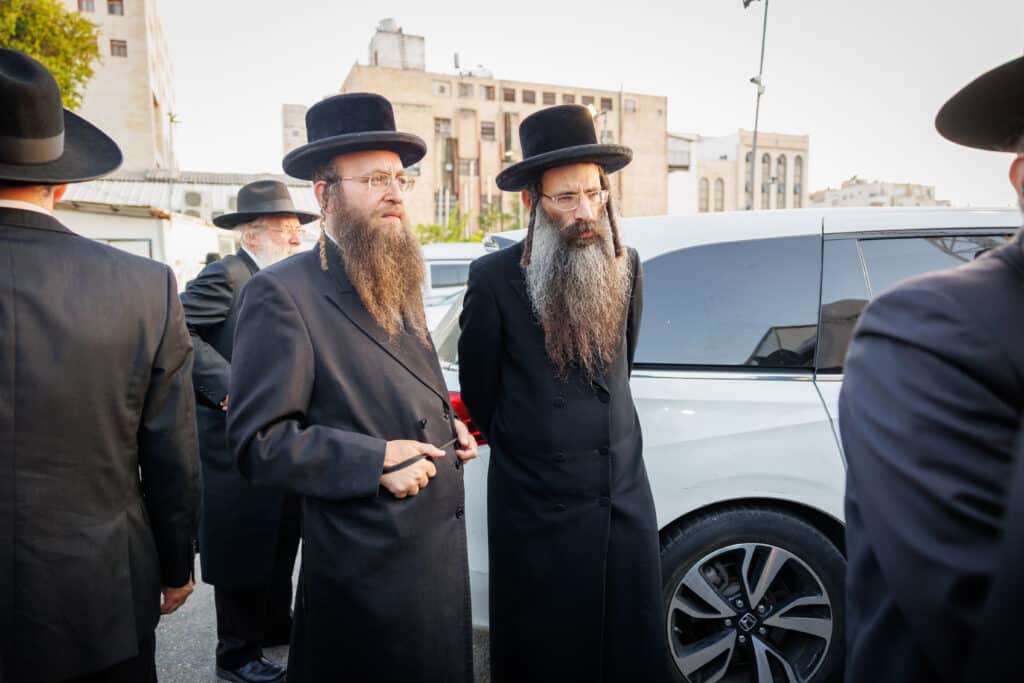 שמחת דגל התורה: נישואי נינו הראשון של מרן הגר״ד לנדו