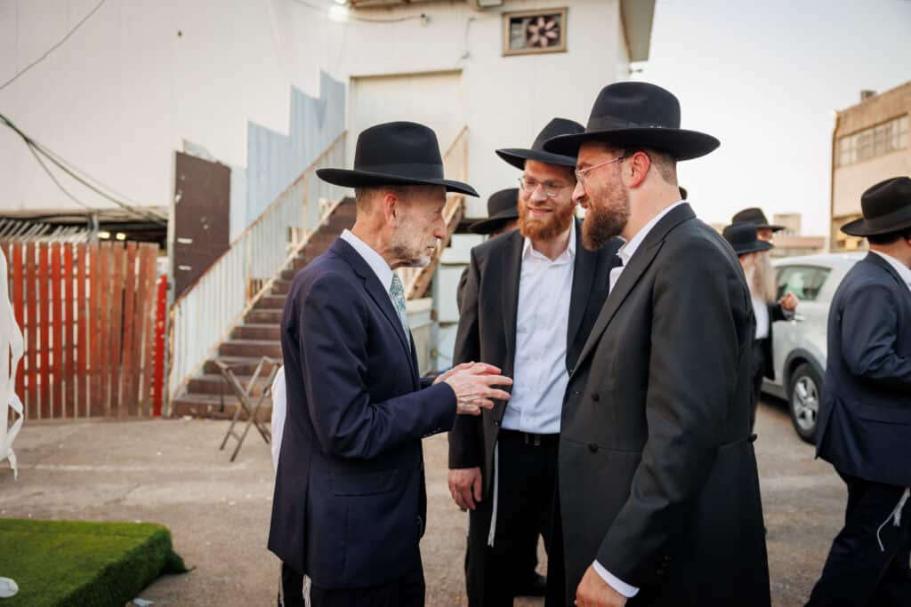 שמחת דגל התורה: נישואי נינו הראשון של מרן הגר״ד לנדו