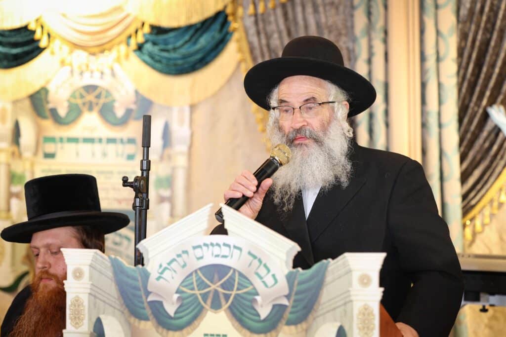 נדבורנה: המעמד הגדול לכבוד מסיימי מקצועות ההלכה