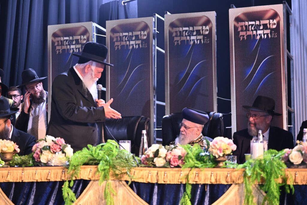 משבעה יוצא אחד: נבחר חתן הגמרא במעמד אלפי נערים