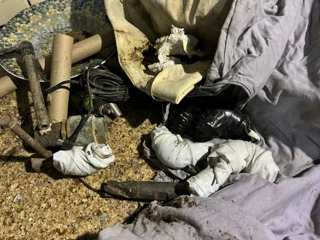 כוחות צה"ל עצרו מחבלים עם מטענים מוכנים לשימוש