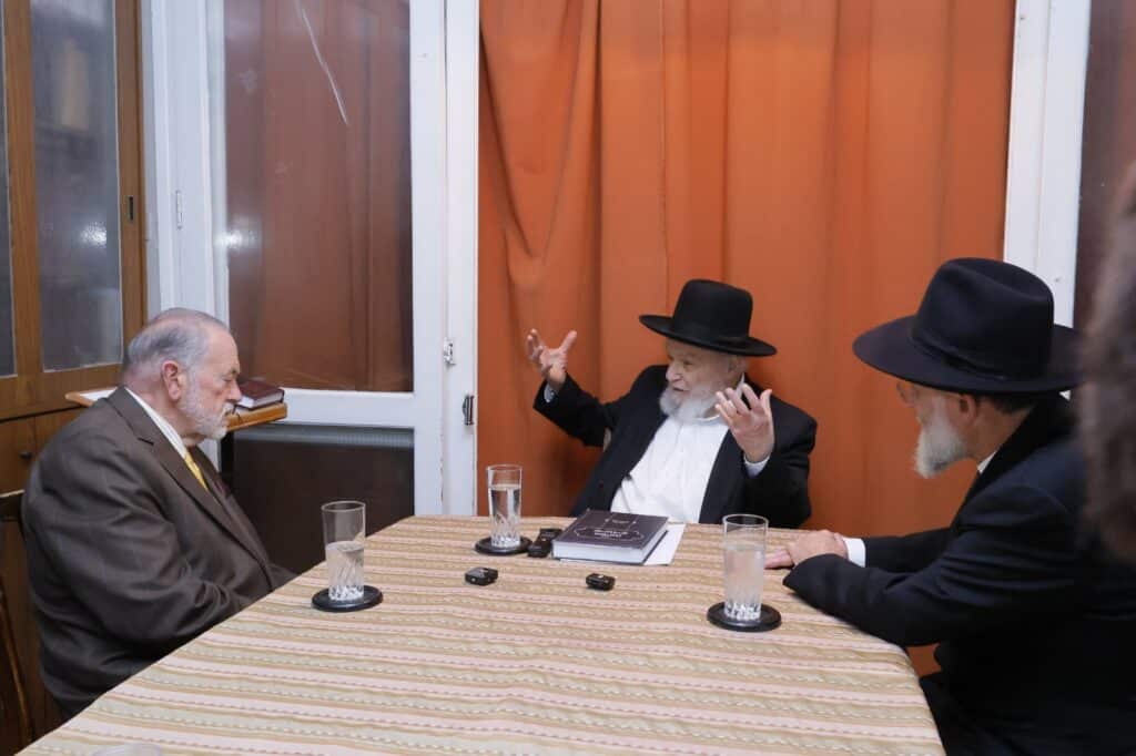 השגריר התפעל מהתנאים של הבחורים האמריקאים בסלבודקא השגריר התפעל מהתנאים של הבחורים האמריקאים בסלבודקא