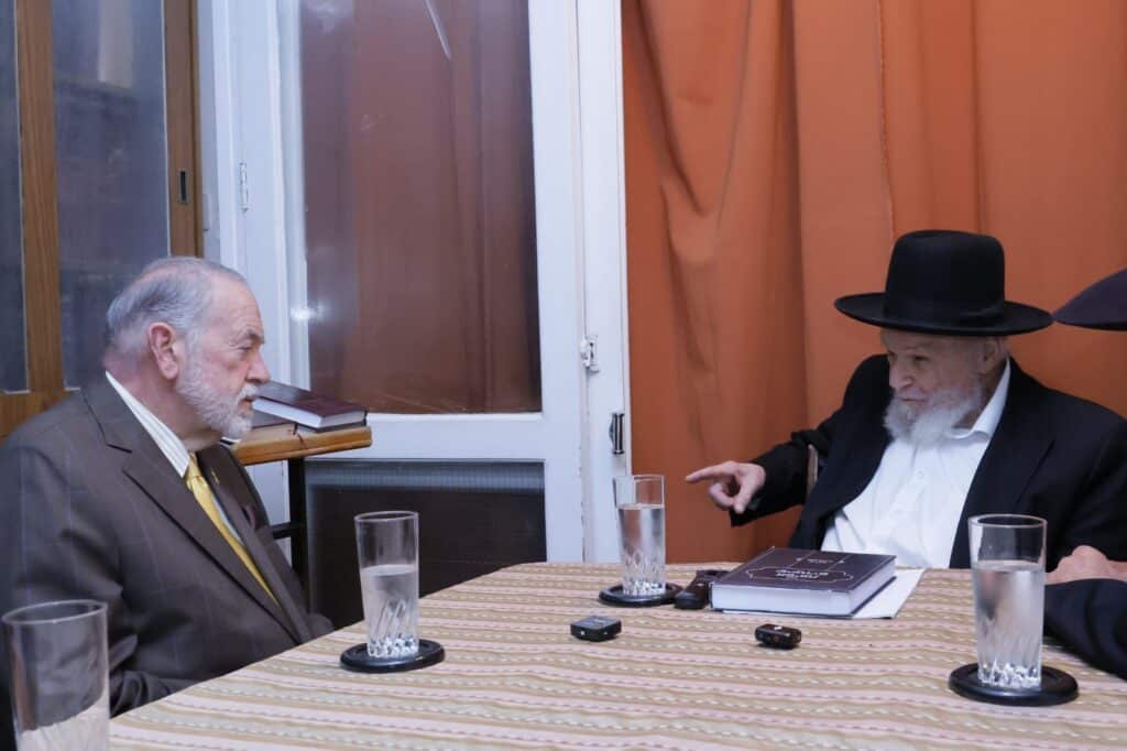 השגריר התפעל מהתנאים של הבחורים האמריקאים בסלבודקא השגריר התפעל מהתנאים של הבחורים האמריקאים בסלבודקא