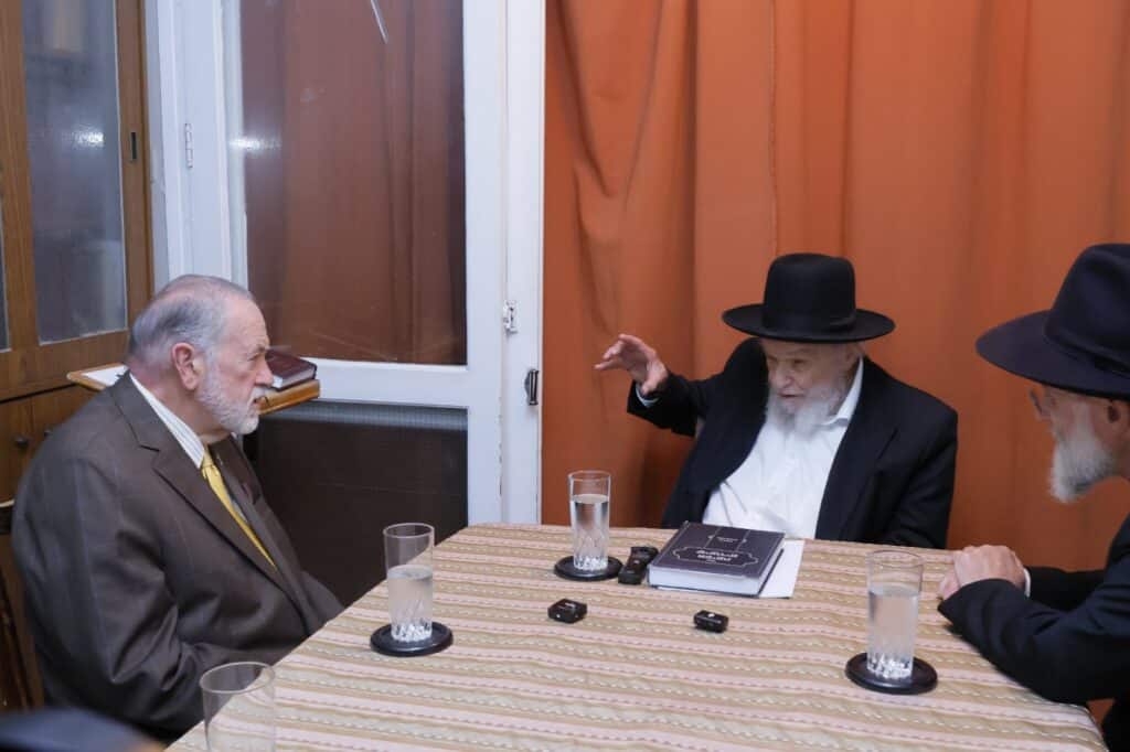 השגריר התפעל מהתנאים של הבחורים האמריקאים בסלבודקא השגריר התפעל מהתנאים של הבחורים האמריקאים בסלבודקא