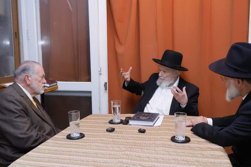 השגריר התפעל מהתנאים של הבחורים האמריקאים בסלבודקא השגריר התפעל מהתנאים של הבחורים האמריקאים בסלבודקא