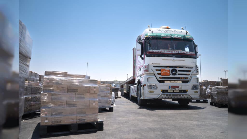 דובר צה"ל: "ישראל תומכת בסיוע לתושבי הרצועה לא לחמאס"