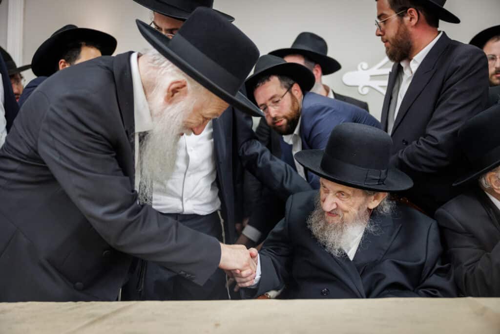 שמחת דגל התורה: נישואי נינו הראשון של מרן הגר״ד לנדו