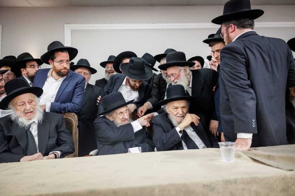 שמחת דגל התורה: נישואי נינו הראשון של מרן הגר״ד לנדו