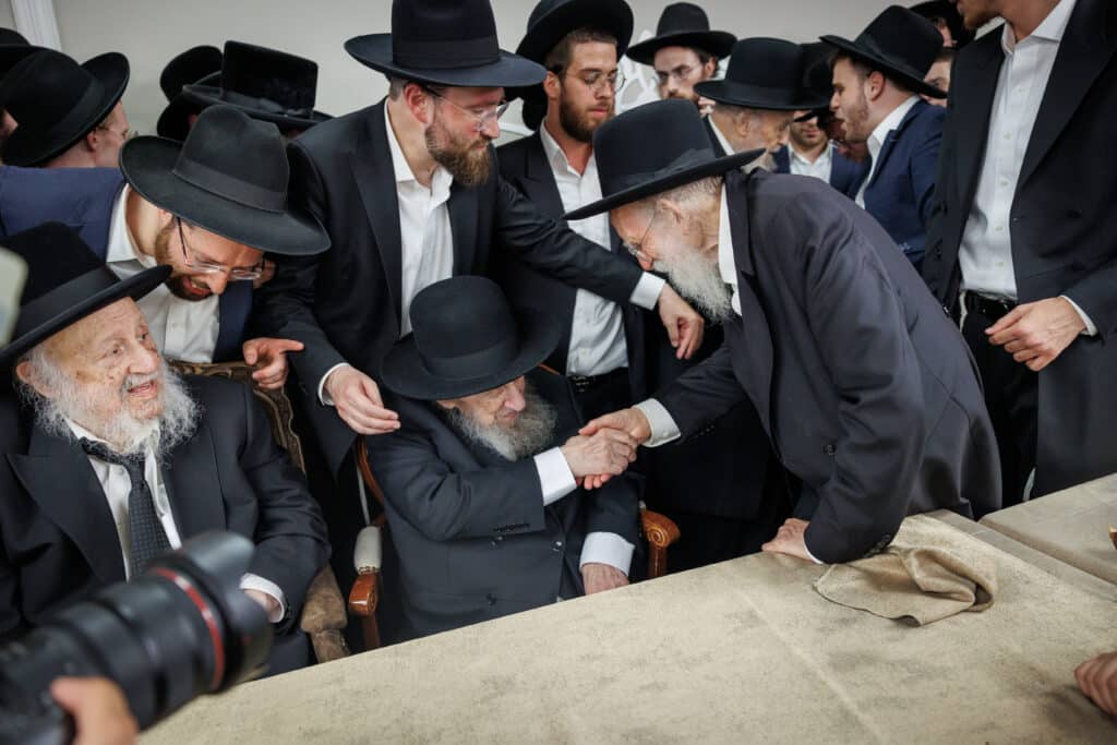 שמחת דגל התורה: נישואי נינו הראשון של מרן הגר״ד לנדו