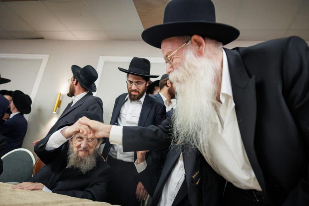 שמחת דגל התורה: נישואי נינו הראשון של מרן הגר״ד לנדו