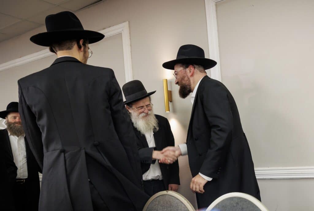 שמחת דגל התורה: נישואי נינו הראשון של מרן הגר״ד לנדו