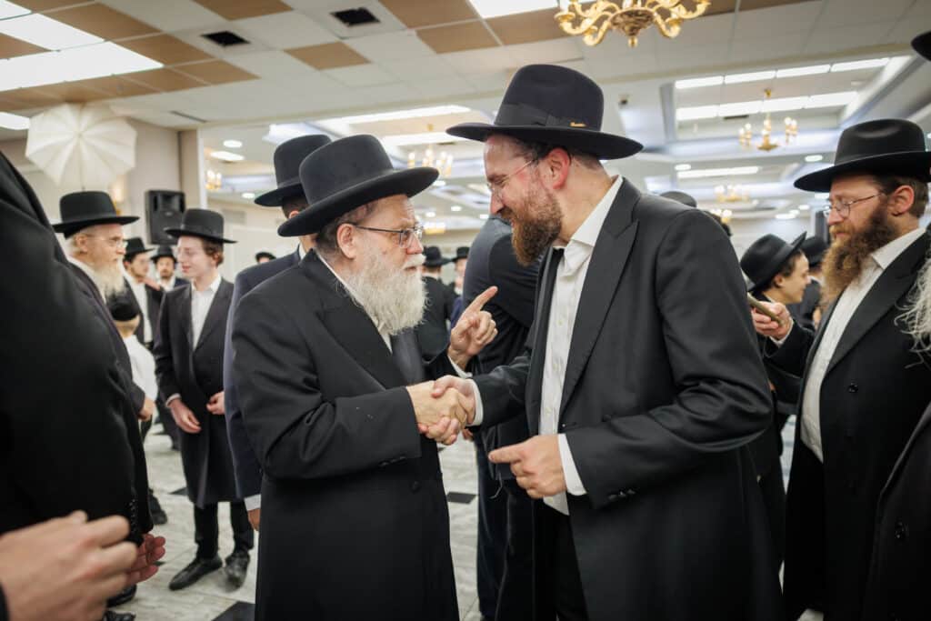 שמחת דגל התורה: נישואי נינו הראשון של מרן הגר״ד לנדו