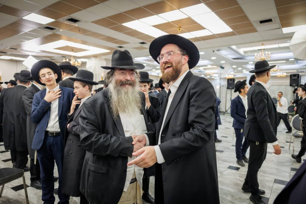 שמחת דגל התורה: נישואי נינו הראשון של מרן הגר״ד לנדו