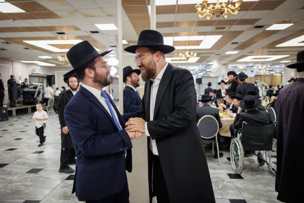 שמחת דגל התורה: נישואי נינו הראשון של מרן הגר״ד לנדו