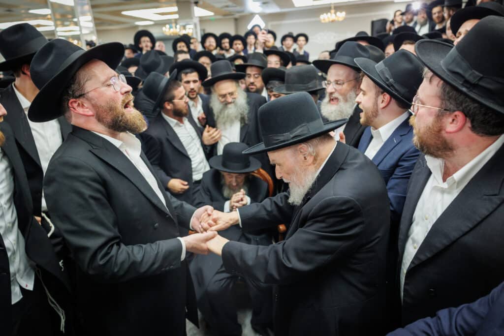 שמחת דגל התורה: נישואי נינו הראשון של מרן הגר״ד לנדו