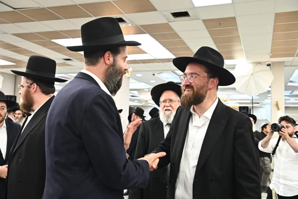 שמחת דגל התורה: נישואי נינו הראשון של מרן הגר״ד לנדו