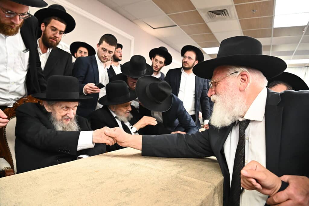 שמחת דגל התורה: נישואי נינו הראשון של מרן הגר״ד לנדו