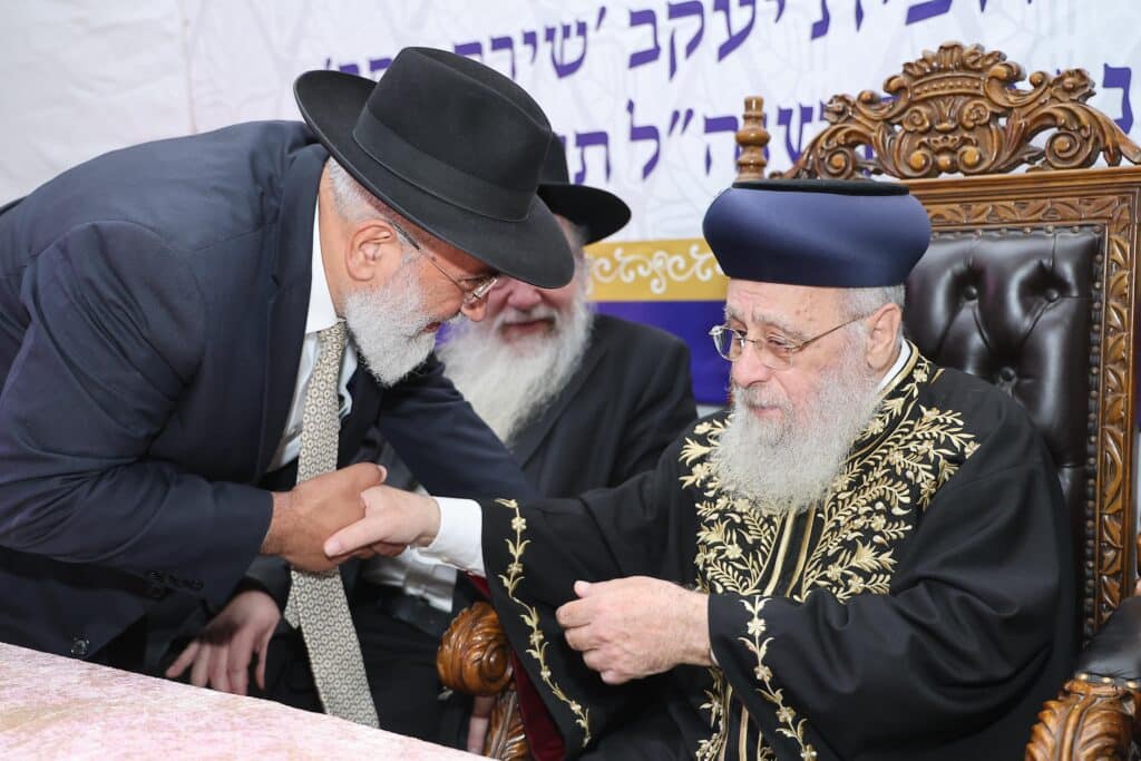 איצקוביץ': תעלומת הקוד הסודי והרחש בחש בדגל התורה