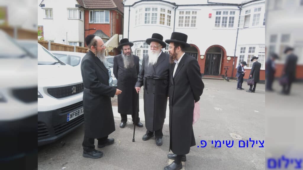 המשב"ק: כסאות הפלא בסקווירא והפגישה החשאית בסלונים המשב"ק: כסאות הפלא בסקווירא והפגישה החשאית בסלונים